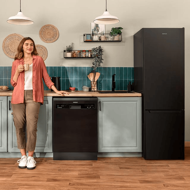 Frigorífico - CECOTEC Bolero CoolMarket Combi 262 Black E