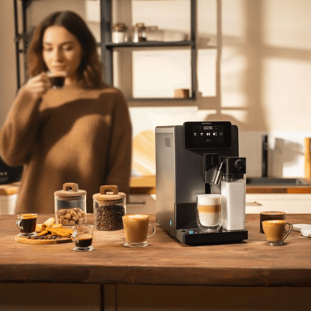 Máquina de Café Superautomática - CECOTEC Cremmaet Latte 19 Bar