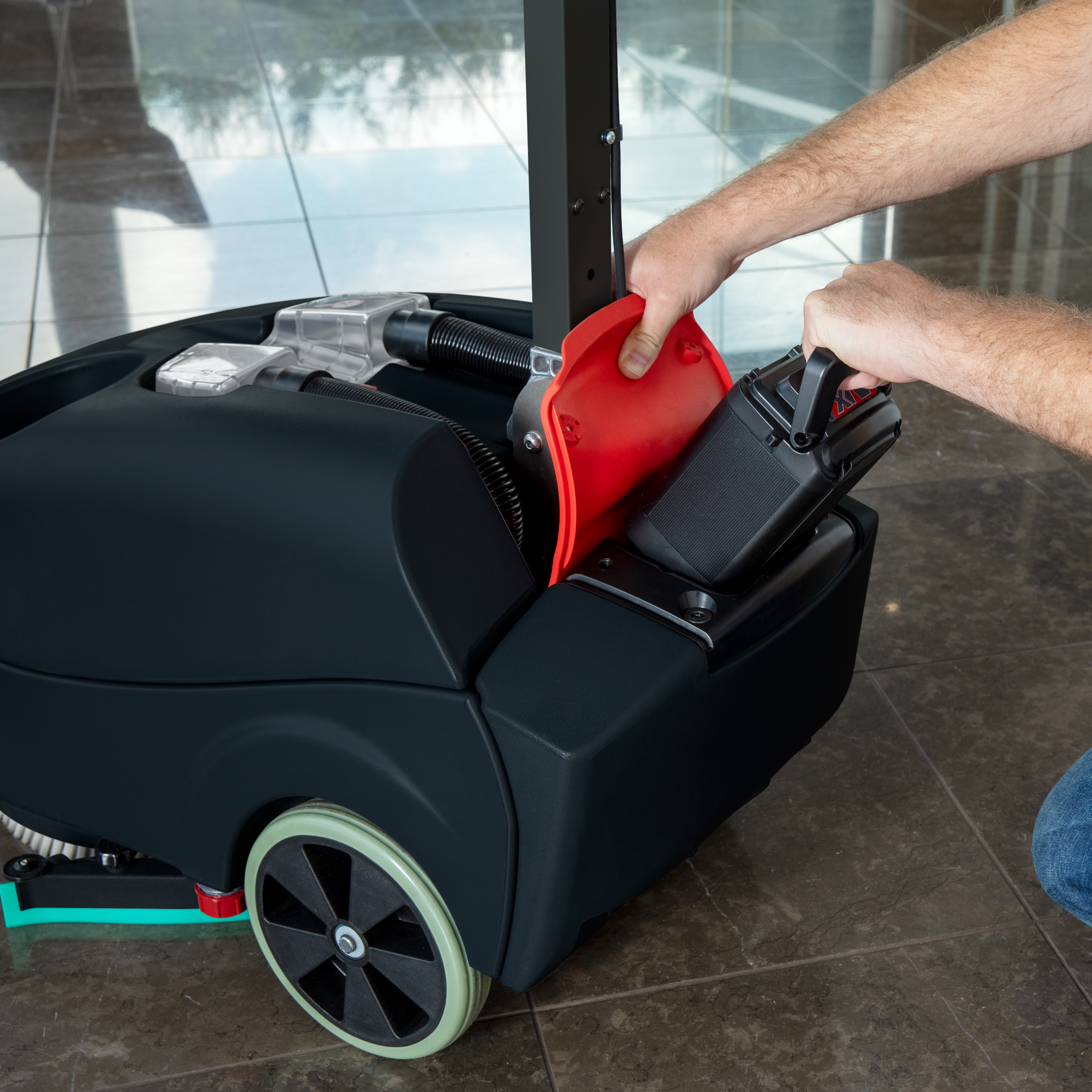 Lavadora a Bateria - NUMATIC TTB1840NX - R