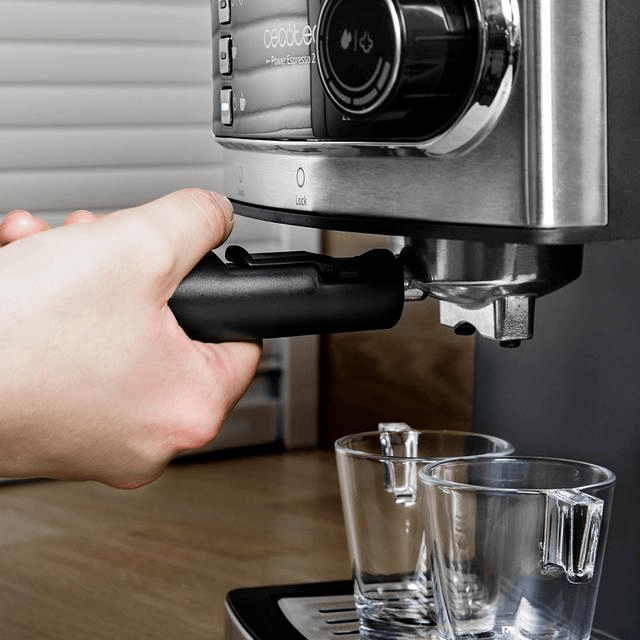 Máquina de Café Expresso - CECOTEC Power Espresso 20 850 W 20 Bar